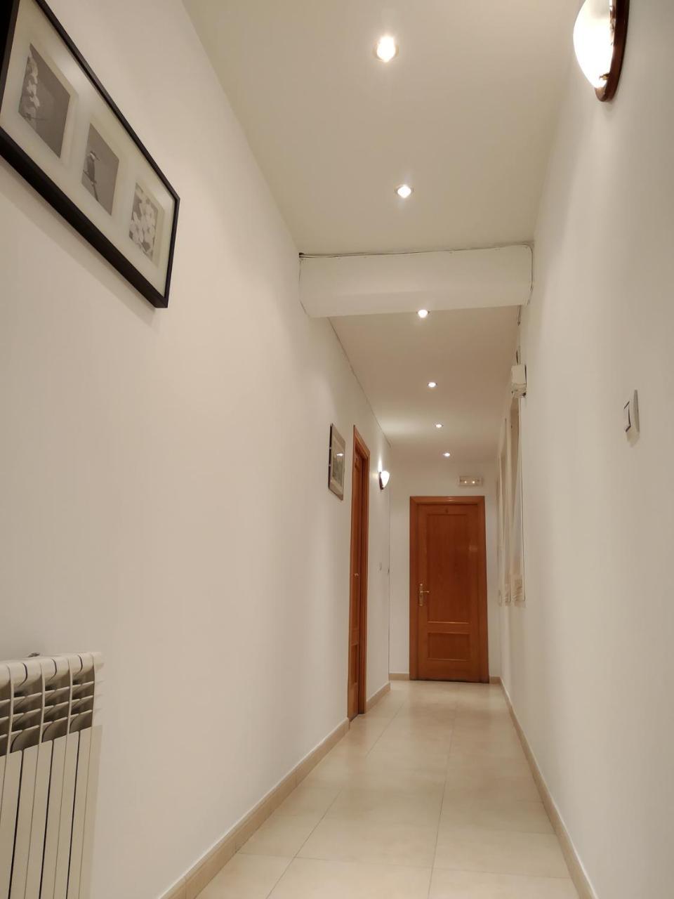 Pension Dominguez Madrid Exterior foto